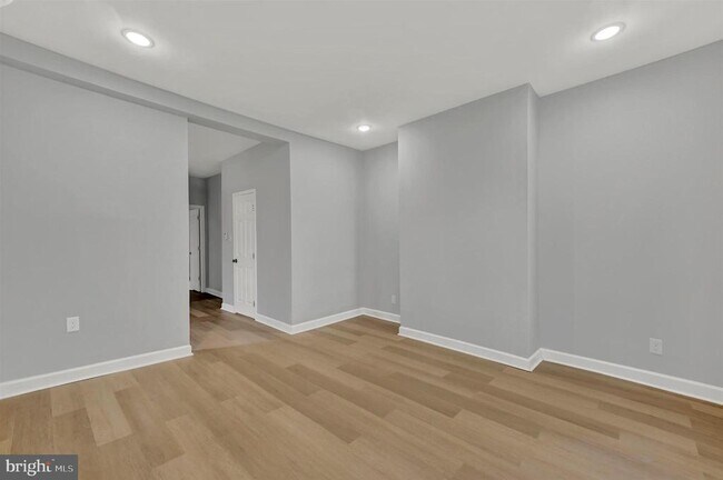 Foto del edificio - 618 Chestnut Hill Ave