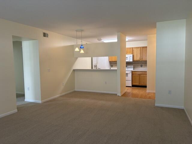 Foto del edificio - 2736 S Knightsbridge Cir