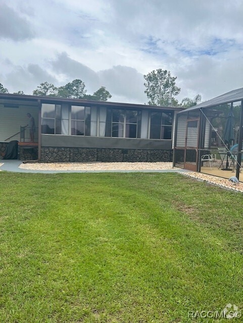 Building Photo - 1071 E Woodpecker Ln