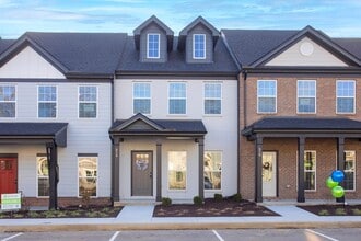 Building Photo - 514 Tappan Private Ln