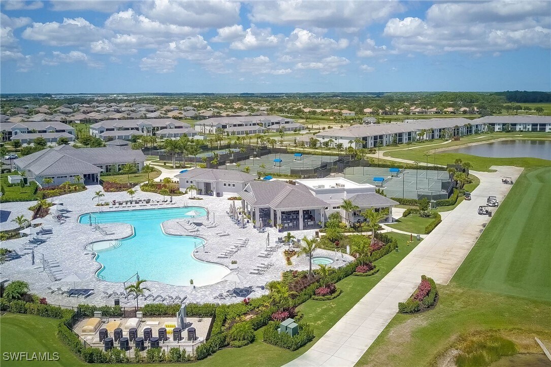 Foto del edificio - 5715 Double Eagle Cir