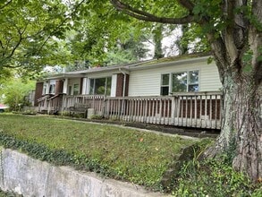 Building Photo - 181 Jordan Dr