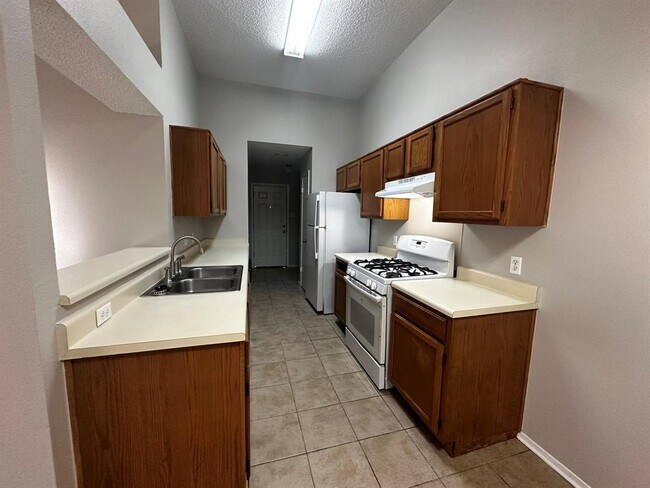 Building Photo - 2606 Howellwood Wy