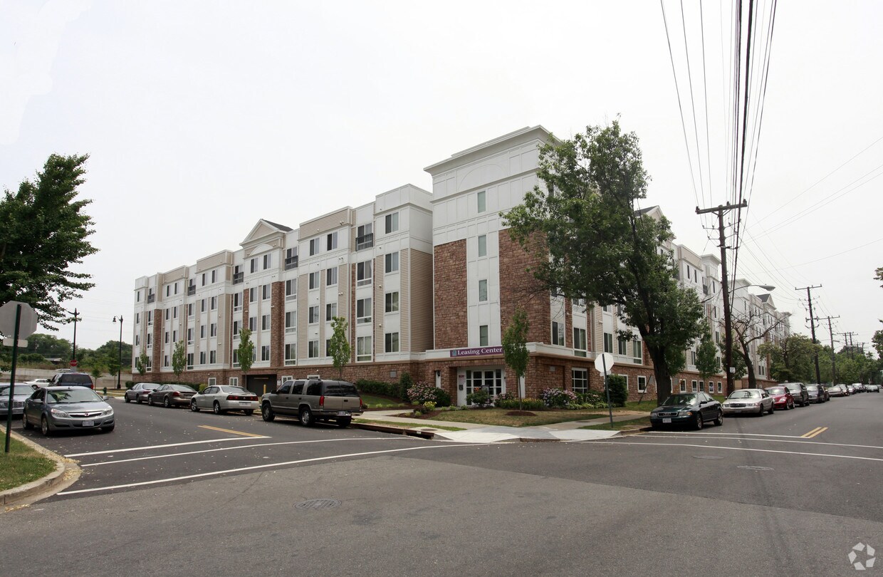 Lotus Square Apartments Washington, DC