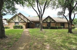 Building Photo - 1123 Wellington Dr