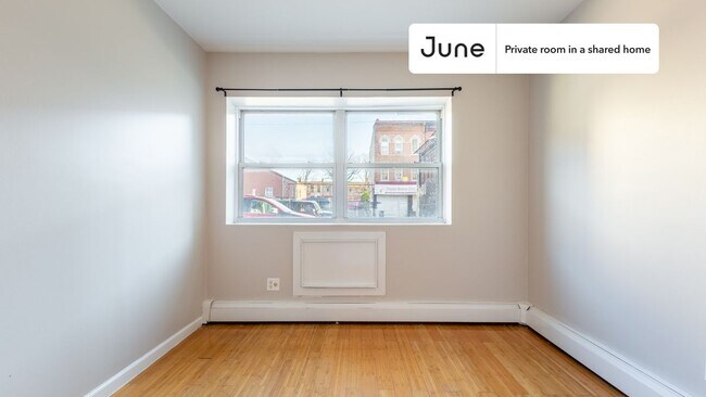 Foto del edificio - Room in Shared 4 bed/2 bath home