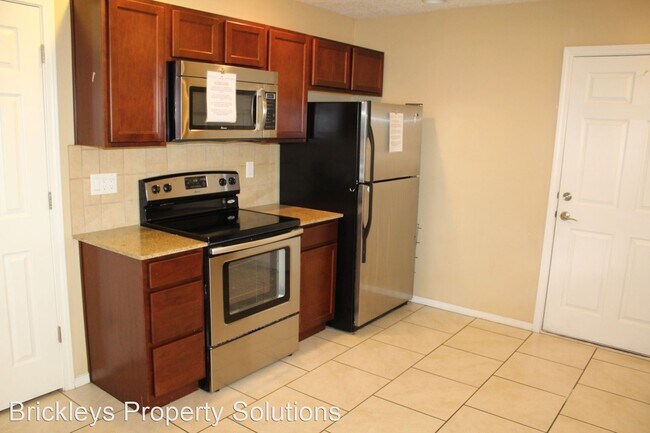 Foto del edificio - 8925 Opportunity Dr NE