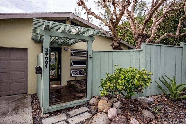Building Photo - 34001 Zarzito Dr