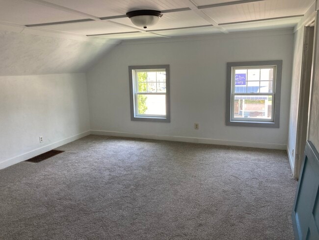 Master Bedroom - 819 N Superior St