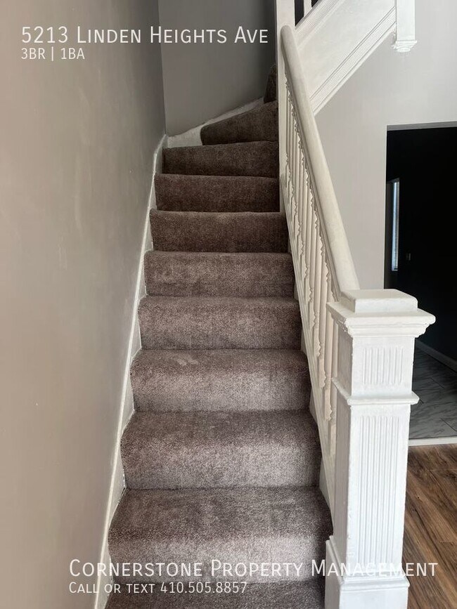 Building Photo - 3 Beds 1.5 Baths | $1200  | 5213 Linden He...