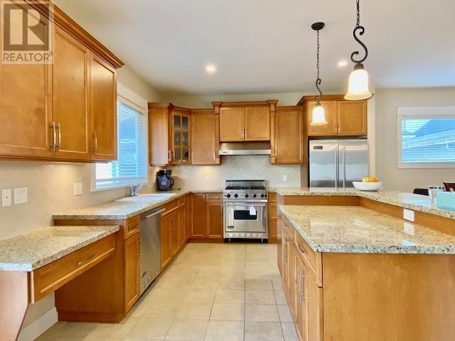 Building Photo - 60XX Dunsmuir Crescent