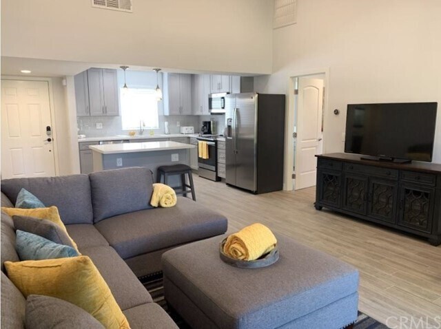 Foto del edificio - 40286 Baltusrol Cir