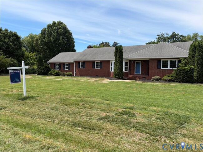 Building Photo - 9325 Brentwood Dr