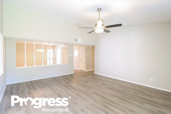 Building Photo - 7808 Bermejo Rd