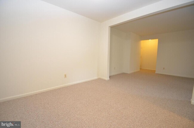 Foto del edificio - 8316 Tobin Rd