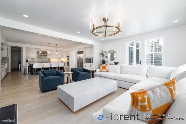 Building Photo - 5 br, 5 bath House - 7542 Circulo Sequoia,...