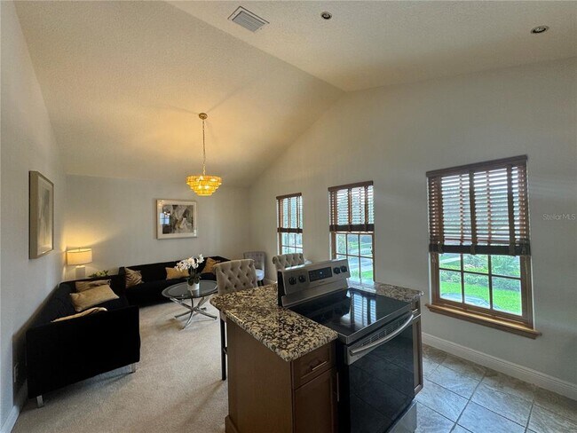 Foto del edificio - 307 Acadia Ln