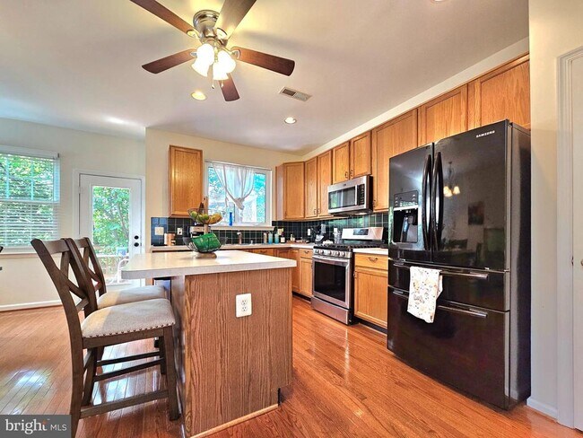 Building Photo - 6642 Patent Parish Ln