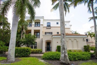 Building Photo - 2868 Tiburon Blvd E