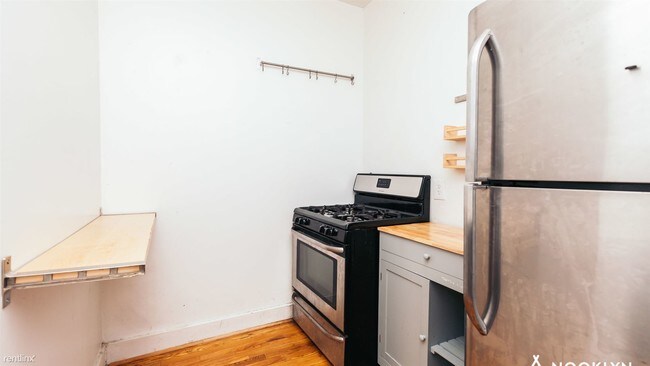 Building Photo - 63 Wyckoff Ave