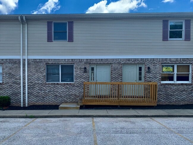 Building Photo - Northlane Dr