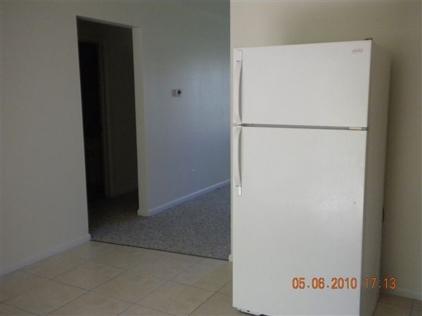 Building Photo - 1261 Chaffee Ct