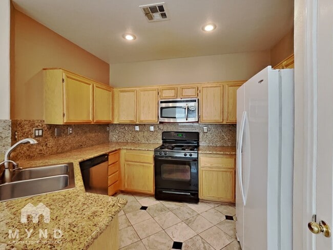 Foto del edificio - 9101 Ivybridge St