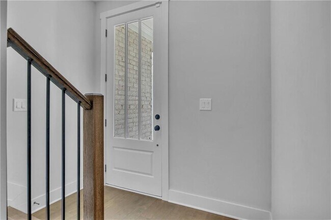 Building Photo - 3171 Kincaid Dr