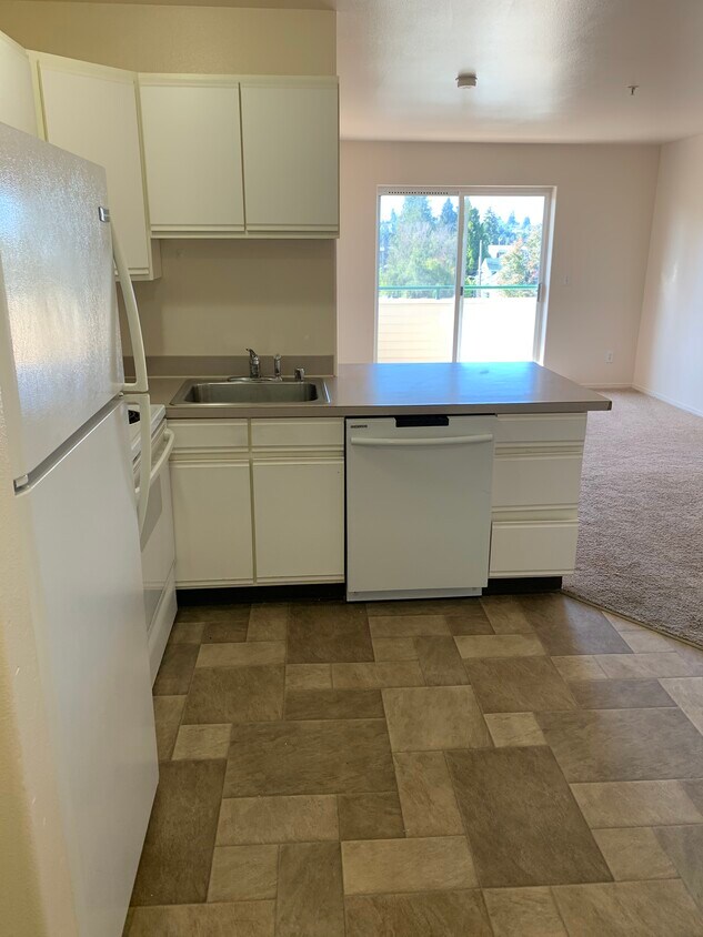 Foto principal - 5523 University Way NE