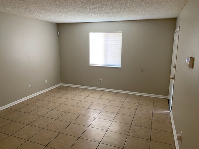 Foto del edificio - 5136 Westchase Ct