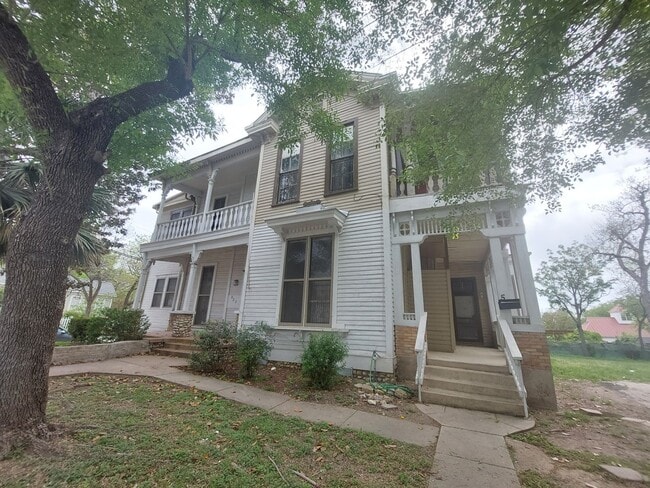 Building Photo - Government Hill Historic District! *1 BED/...