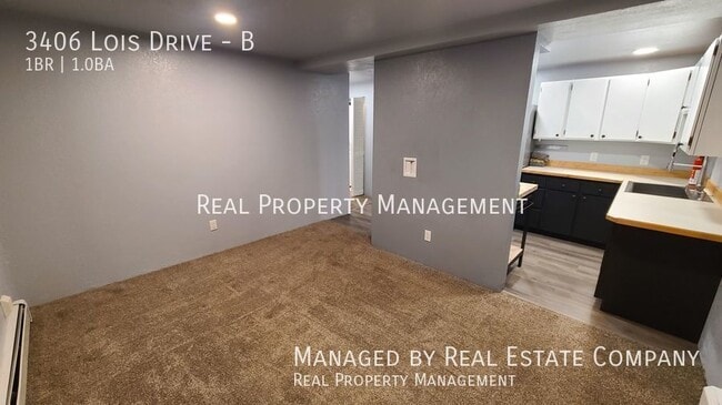 Building Photo - 3406 Lois Dr