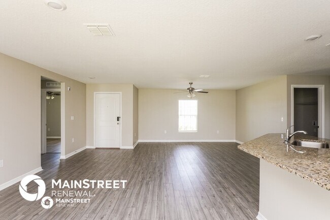 Building Photo - 2394 Rock Dr