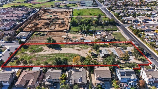 Foto del edificio - 41866 Magnolia St