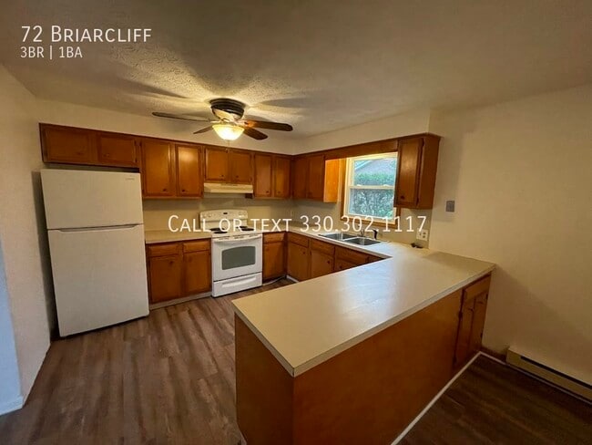 Building Photo - Three bedroom one bathroom lower level apa...