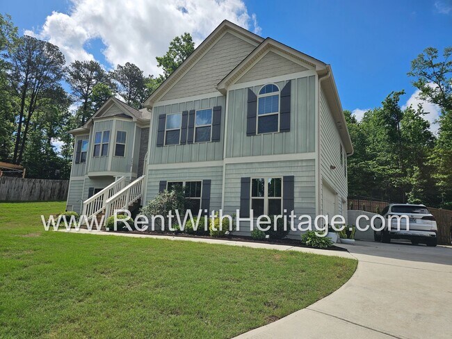 Foto del edificio - Gorgeous 3 bd / 2 bath / Attention to Deta...