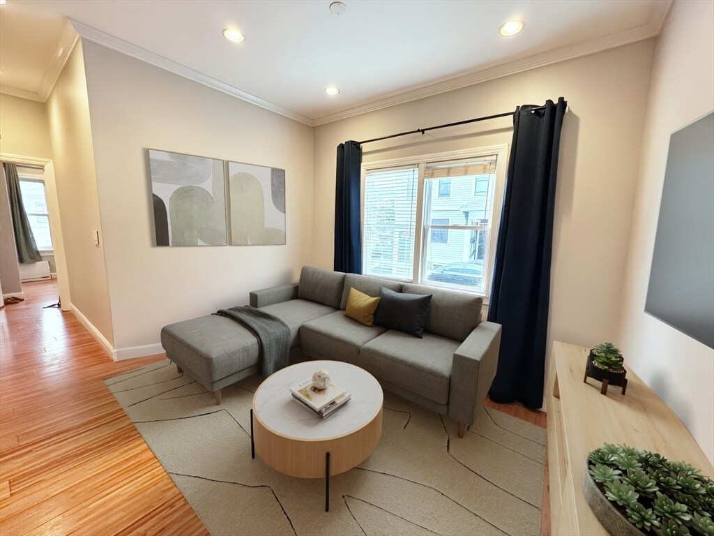 Foto principal - 499-501-501 Sumner St