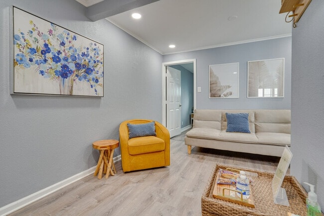 Building Photo - 1519 171st Ave