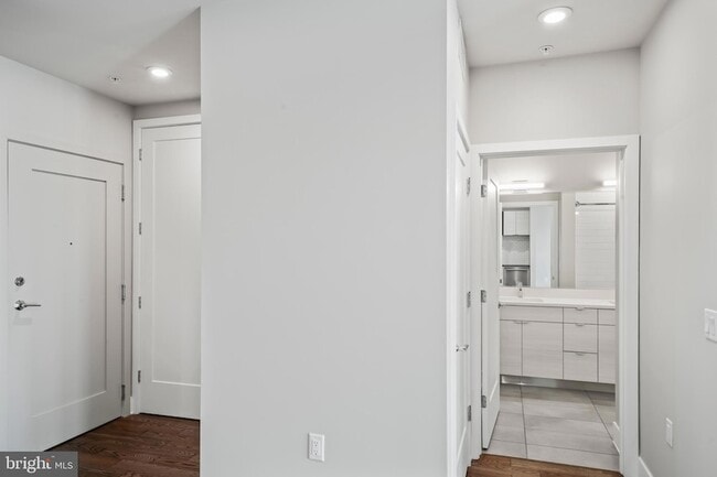 Building Photo - 506 Diamondback Dr