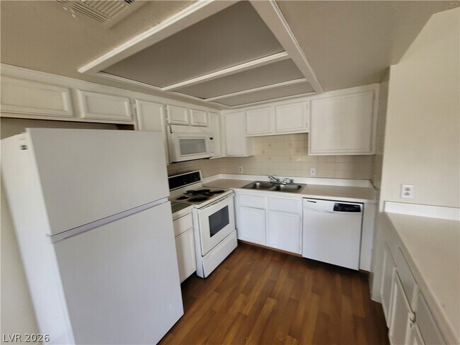 Foto del edificio - 1104 Pinto Rock Ln