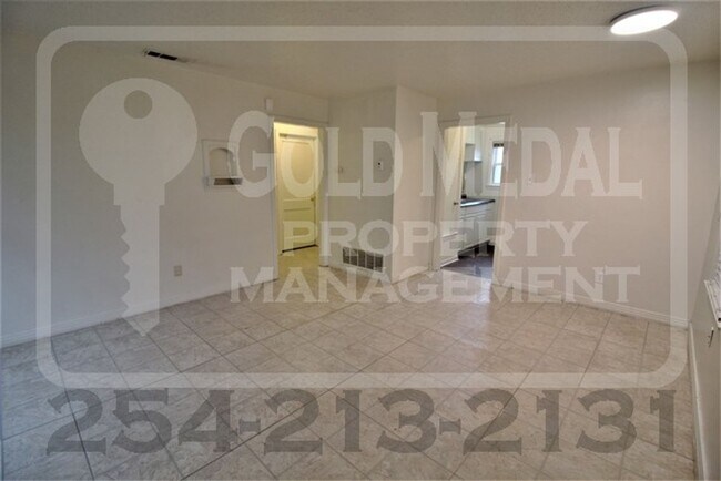 Building Photo - 809 Morris Dr, Copperas Cove