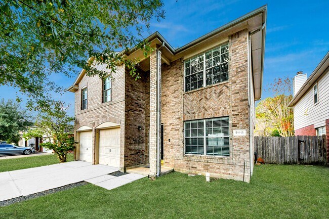 Building Photo - 21218 Somerset Park Ln