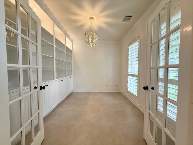 Building Photo - 8431 Big Bend Dr