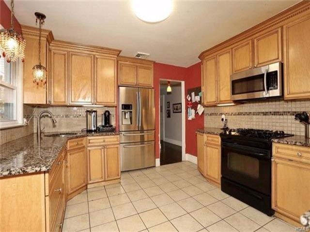 Primary Photo - 12 Hillside Terrace