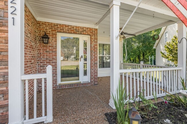 Building Photo - 3221 Calvin Ct