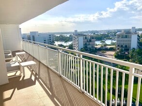 Building Photo - 3546 S Ocean Blvd