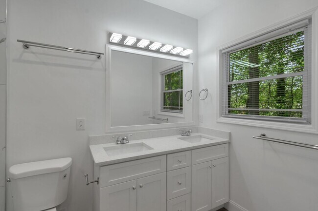 Foto del edificio - Your New Home Awaits!