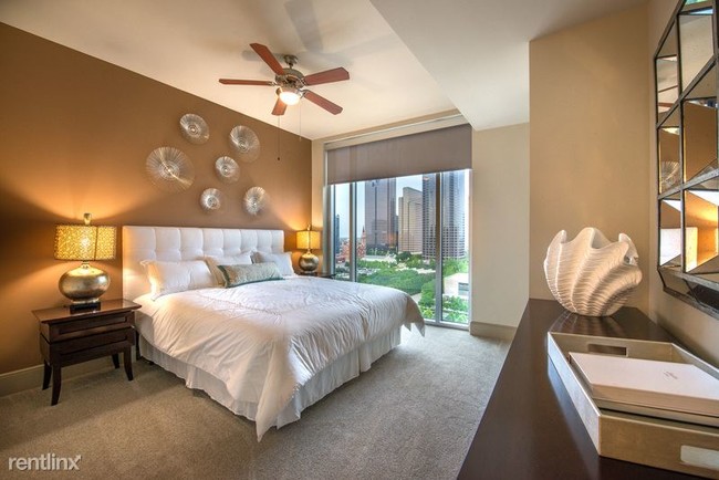 Foto del edificio - 2012 Woodall Rodgers Fwy