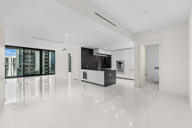 Foto del edificio - 300 Biscayne Blvd Way