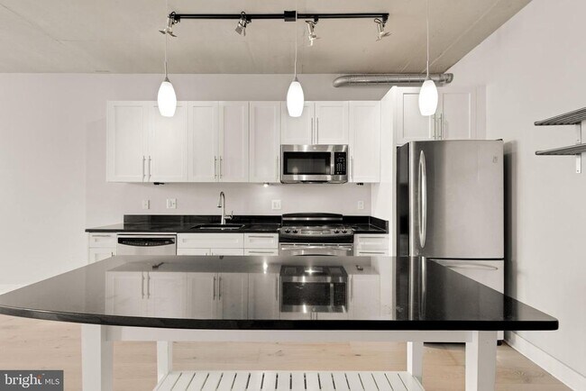 Building Photo - 2125 14th St NW